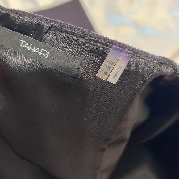 Tahari Pencil Skirt - Picture 9 of 9